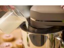 Blomsterbergs Kjøkkenmaskin 800W Beige 5L Rustfritt Stål