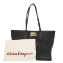 Salvatore Ferragamo Dame Svart