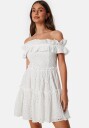 Bubbleroom Occasion Flounce off shoulder dress White L
