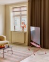 Pedestal Moon Rollin" Tv Stand Bubble Gum